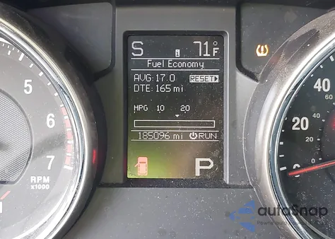 2013 Jeep Grand Cherokee Laredo Trailhawk z USA, uszkodzony, nr VIN 1C4RJFATXDC589868